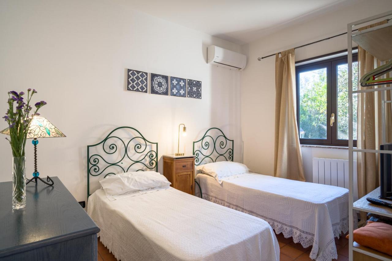 Villa Tina Таормина Екстериор снимка
