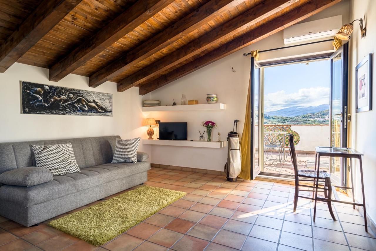 Villa Tina Таормина Екстериор снимка